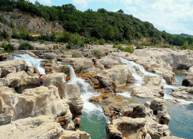 Gite Des Oliviers La Roque-sur-Cèze Eksteriør bilde